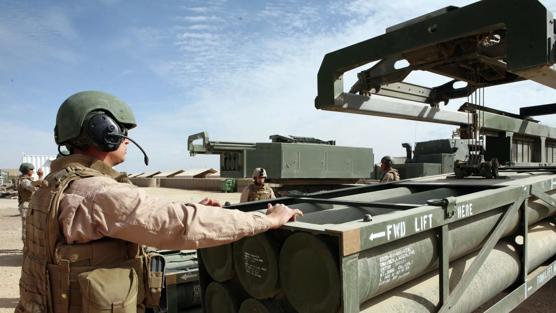 Ракетный модуль артиллерийской ракетной системы M142 (HIMARS)  - РИА Новости, 1920, 13.05.2025