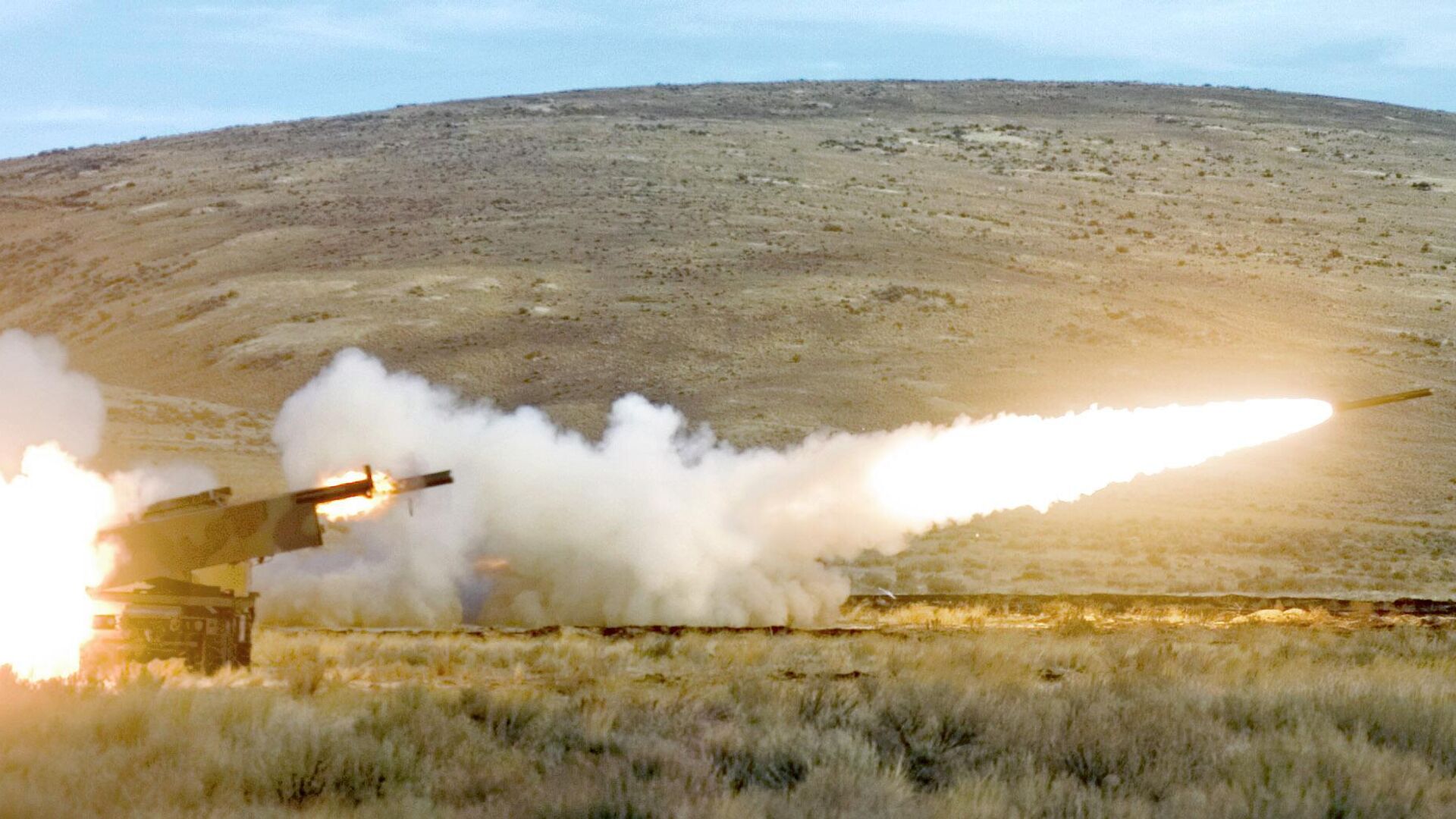 Американская высокомобильная артиллерийская ракетная система HIMARS - РИА Новости, 1920, 25.09.2022