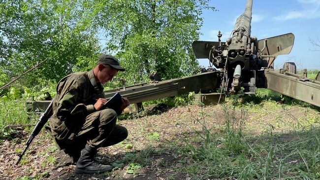 Позиции артиллеристов 9 полка армии ДНР восточнее Ясиноватой