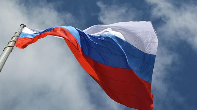 Государственный флаг России. Архивное фото