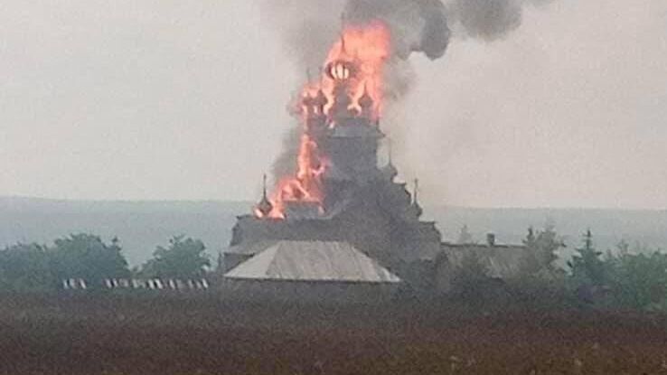 Пожар во Всехсвятском ските Святогорской лавры - РИА Новости, 1920, 04.06.2022