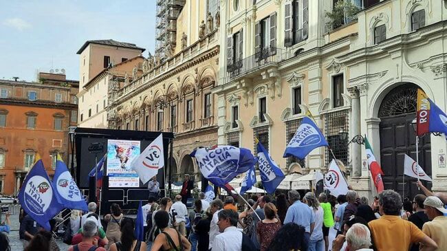 Митинг Достоинства в Риме