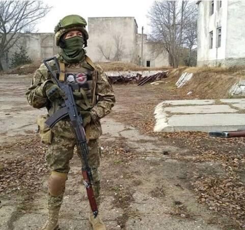 Украинский военный в Донбассе. Фотография из телеграм-канала Украинский военный в Донбассе. Фотография из телеграм-канала - РИА Новости, 1920, 01.06.2022