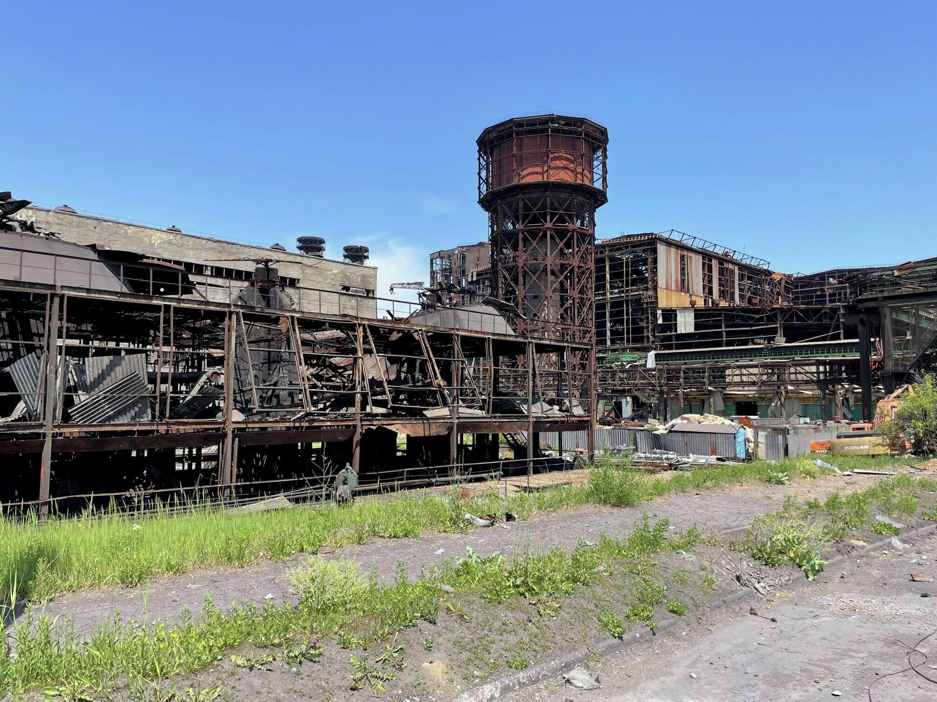 Комбинат уничтожен практически полностью - РИА Новости, 1920, 07.06.2022