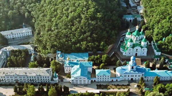 Свято-Успенская Святогорская лавра. Скриншот видео