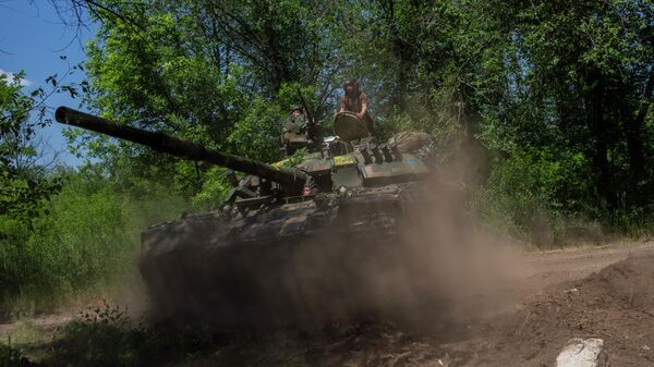 Украинский танк в Донецкой области