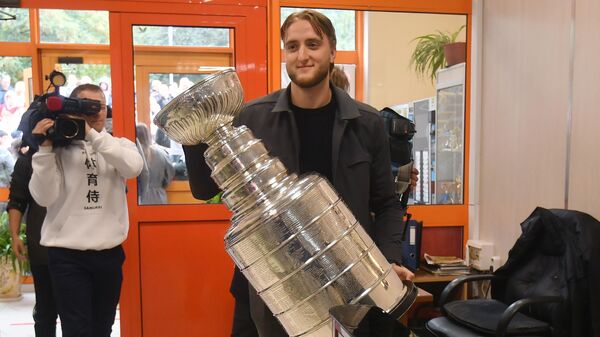 В НХЛ ответили на вопрос о разрешении привезти Кубок Стэнли в Россию