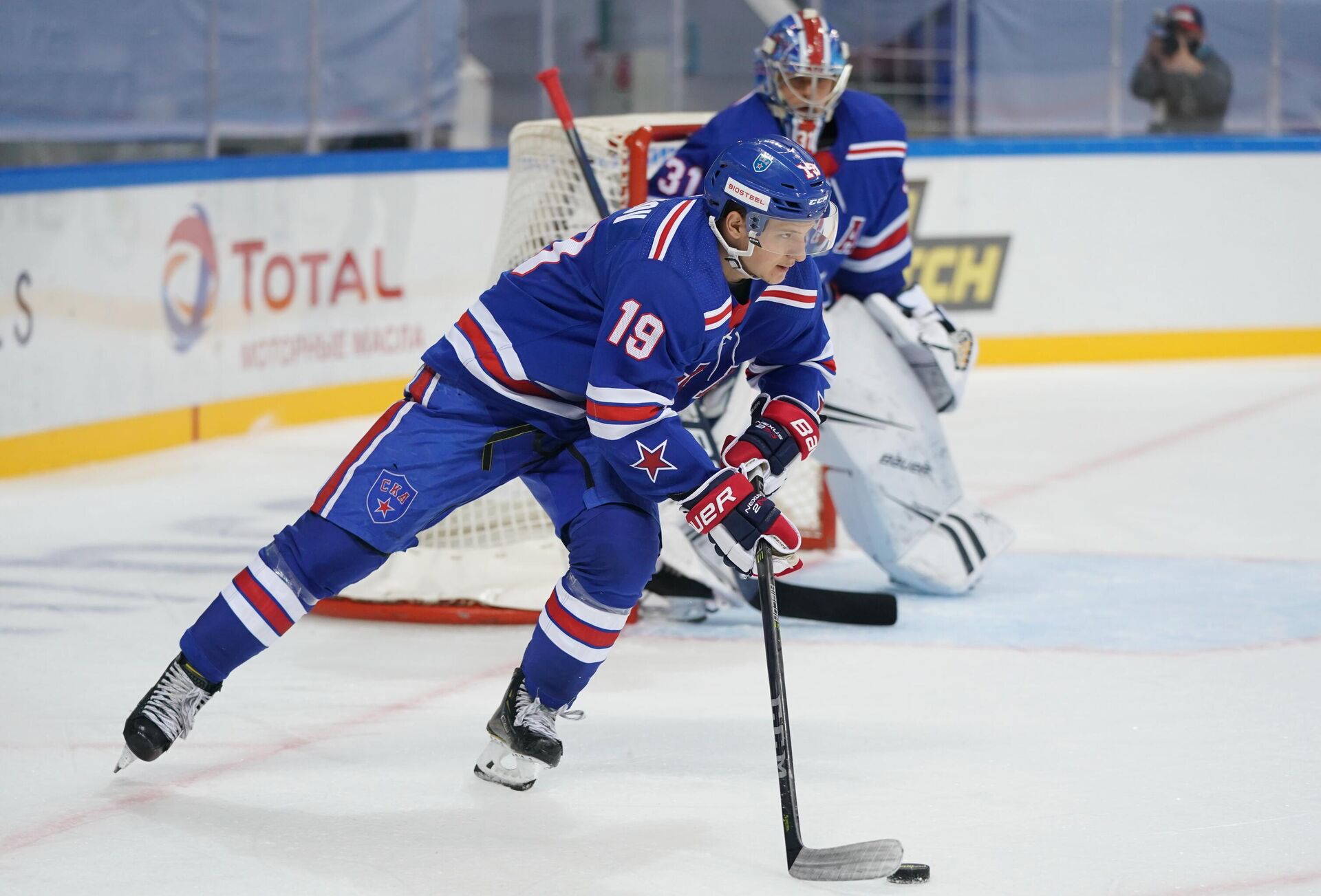 Хоккеист СКА Владимир Ткачев Хоккеист СКА Владимир Ткачев - РИА Новости, 1920, 06.08.2022