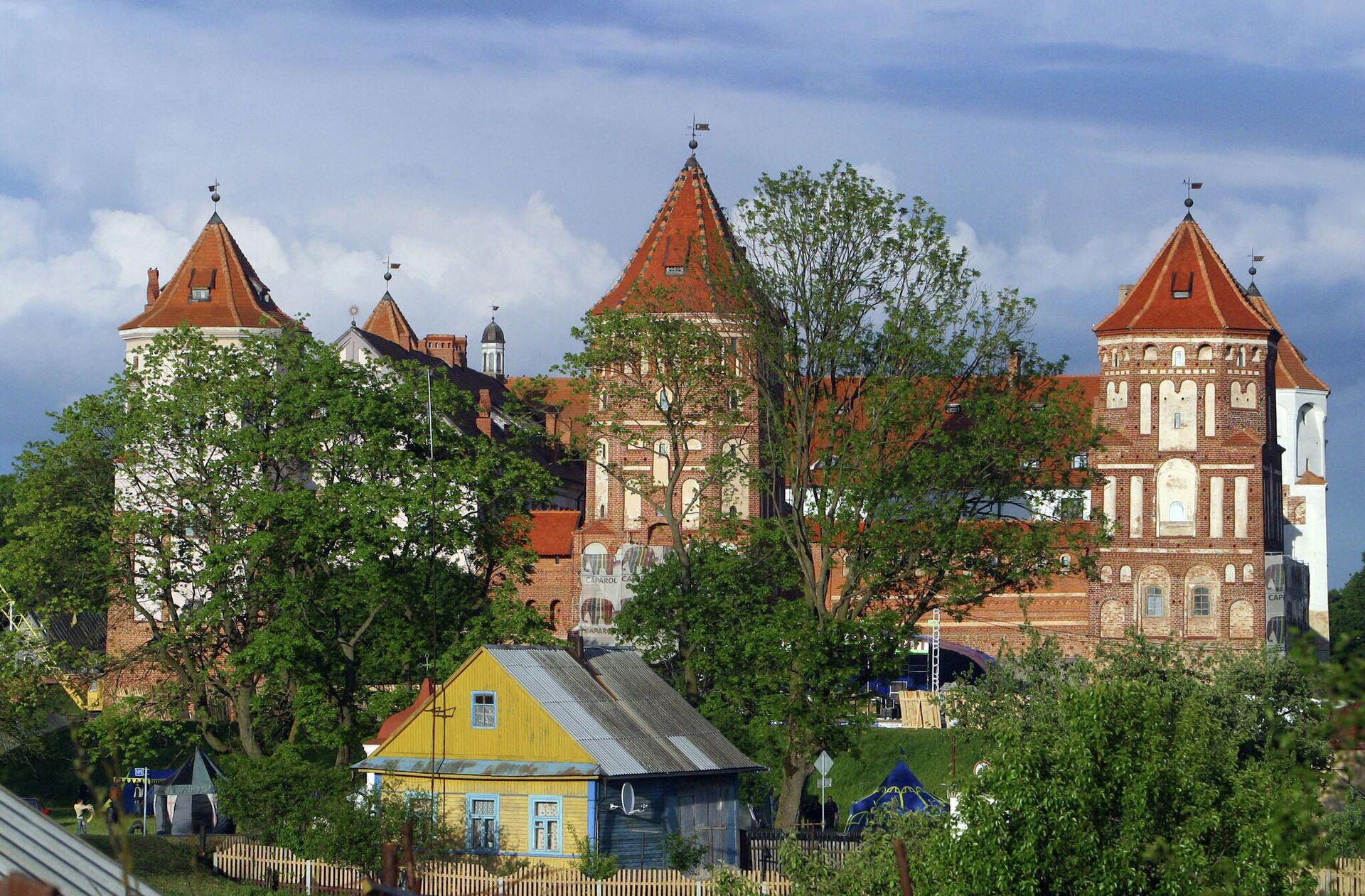 Мирский замок  в местечке Мир Гродненской области - РИА Новости, 1920, 10.06.2022