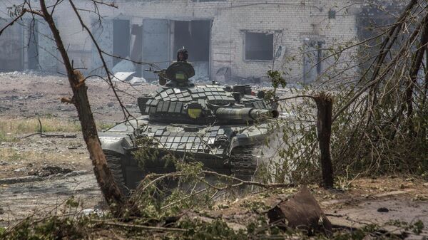 Украинский танк в Северодонецке