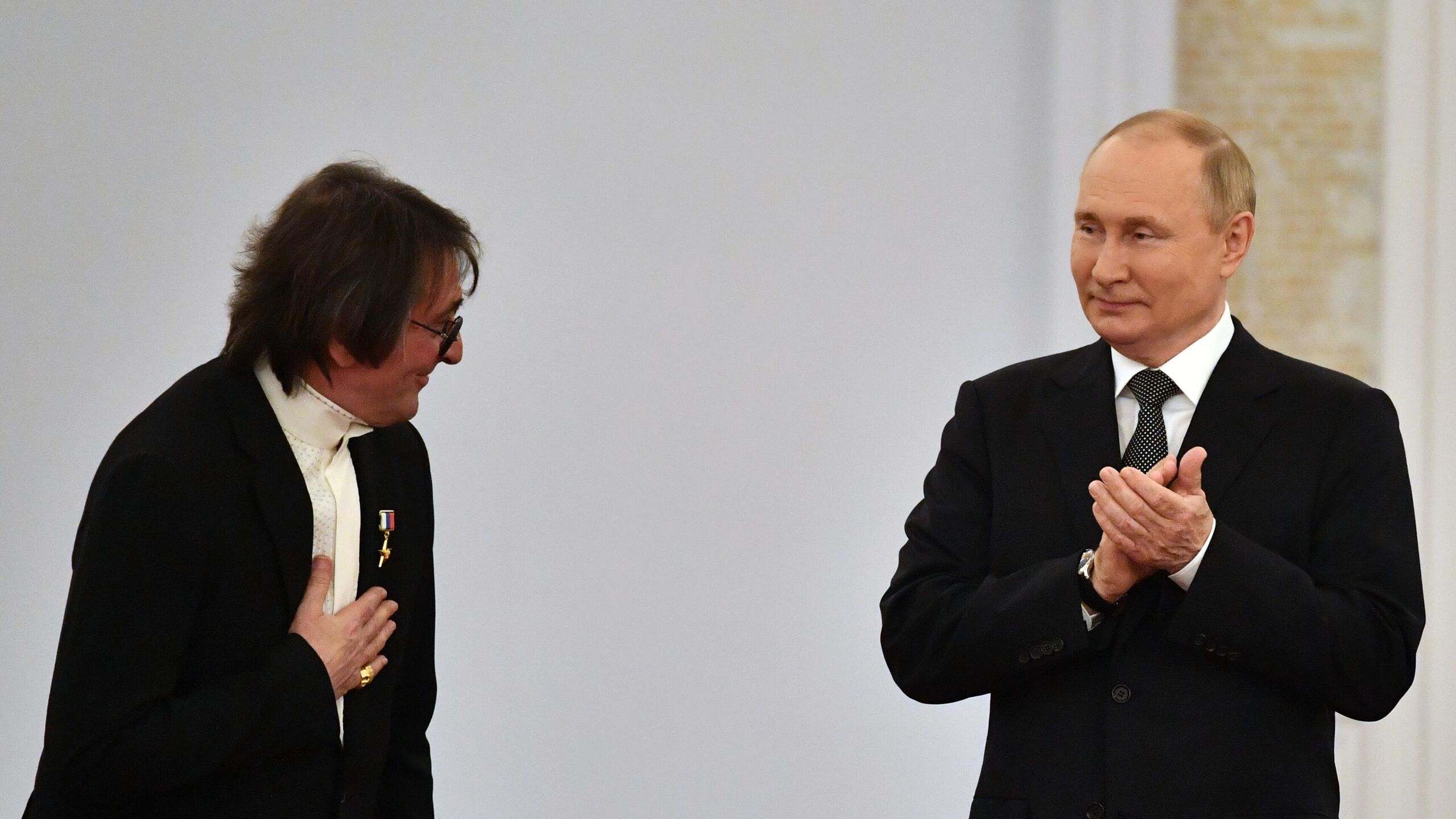 Награждение в кремле героев. Премия госслужащим в 2024. Премии чиновникам. Премия госслужащим в 2024. Премия госслужащим в 2024.