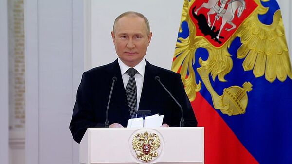 Важно быть сплоченными – поздравление Путина с Днем России