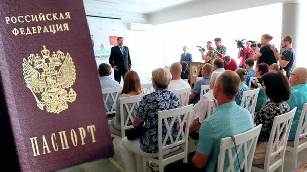 В душе мы были всегда близки – жители Мелитополя получили российские паспорта