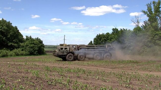 Работа РСЗО Смерч в ходе спецоперации на Украине. Видео Минобороны РФ