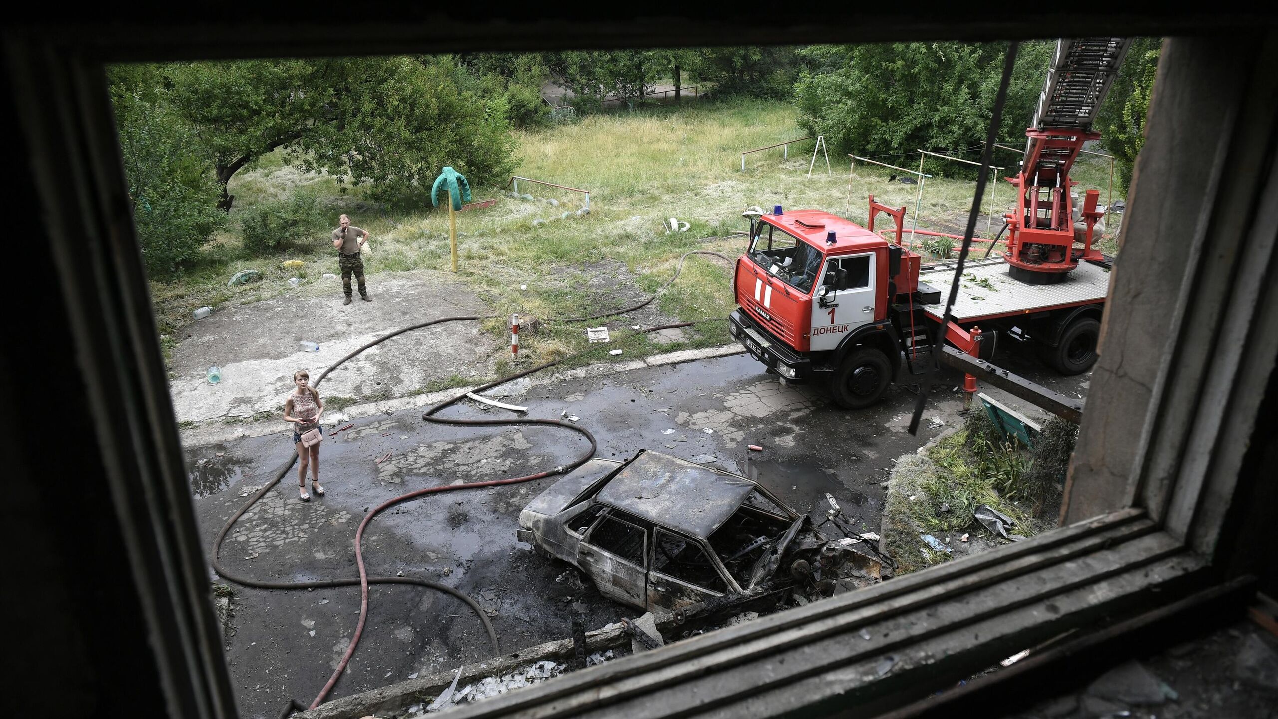 Донецк новости часа. Донецк разрушения. Украинские войска обстреляли Донецк. Донецк разрушения от обстрелов 2022.