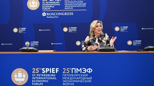 Официальный представитель Министерства иностранных дел России Мария Захарова на брифинге в рамках XXV Петербургского международного экономического форума – 2022 (ПМЭФ) в Санкт-Петербурге