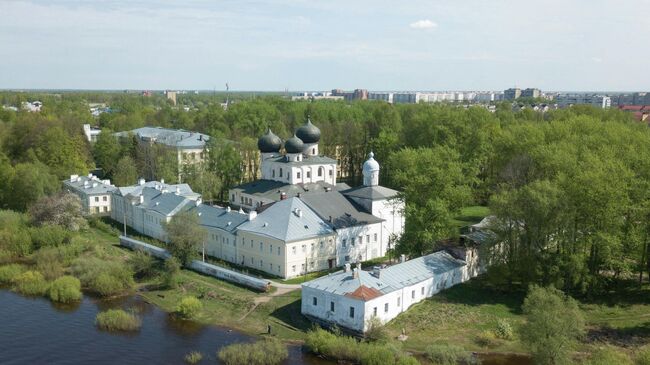 Антониев монастырь в Великом Новгороде