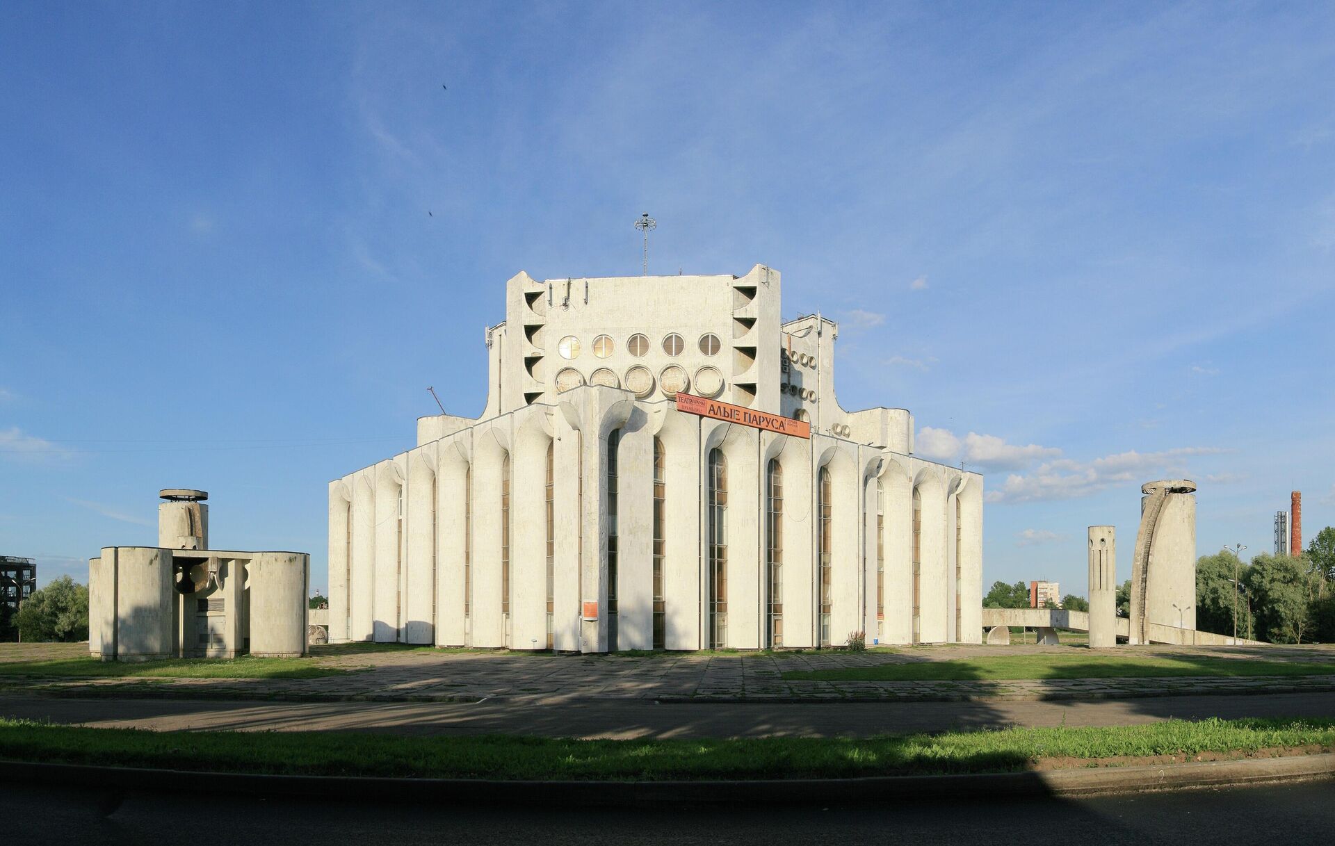 Новгородский театр драмы имени Ф. М. Достоевского - РИА Новости, 1920, 15.06.2022