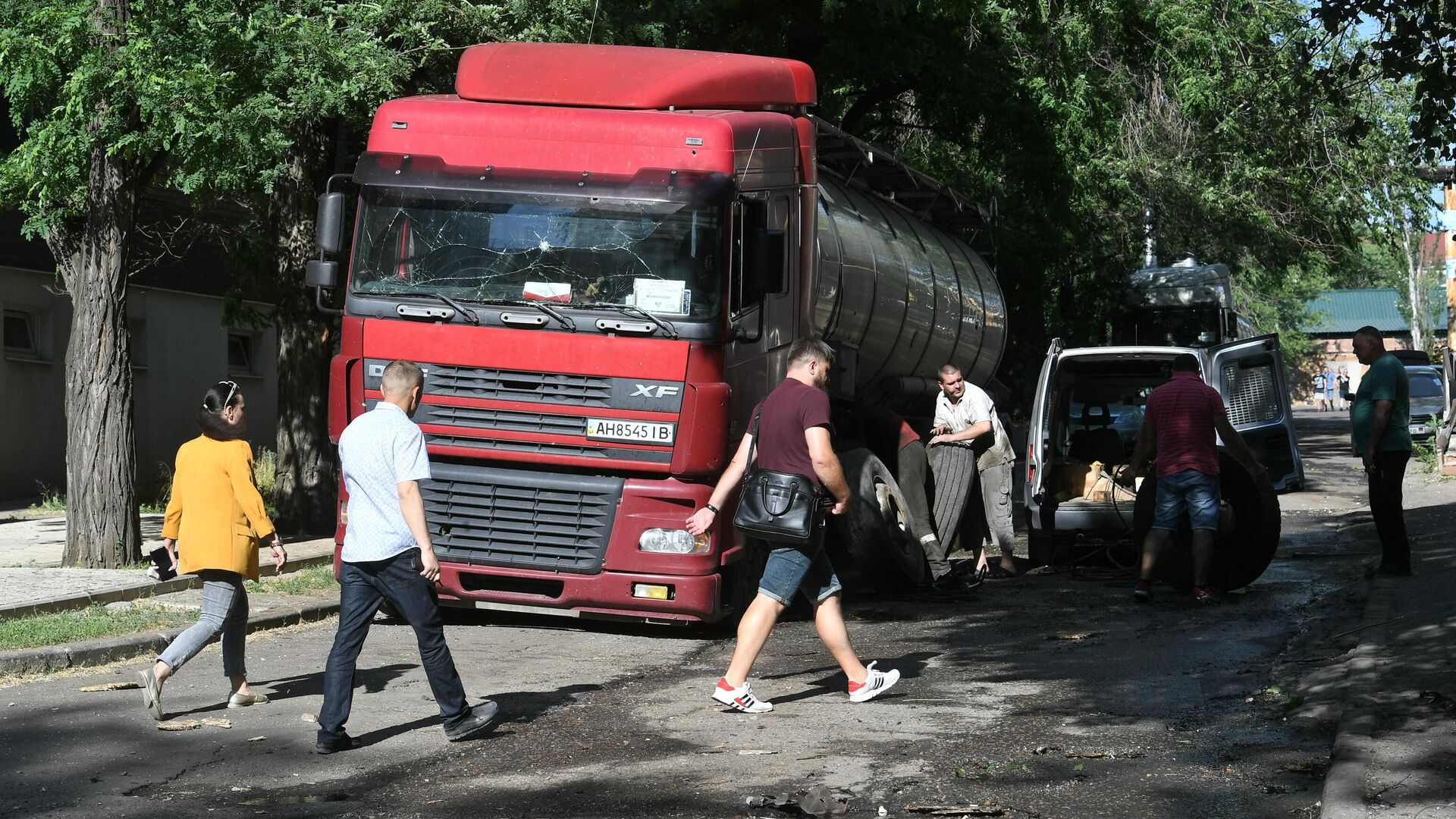 Украинские войска обстреляли Петровский район Донецка из 