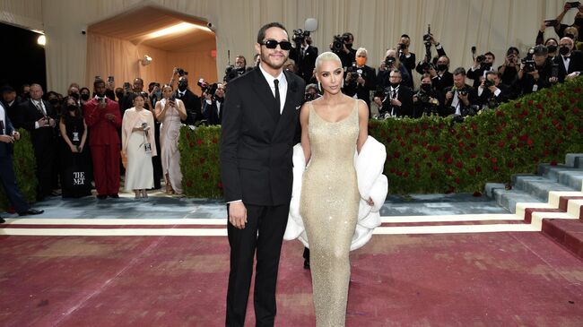 Ким Кардашьян и Пит Дэвидсон на Met Gala