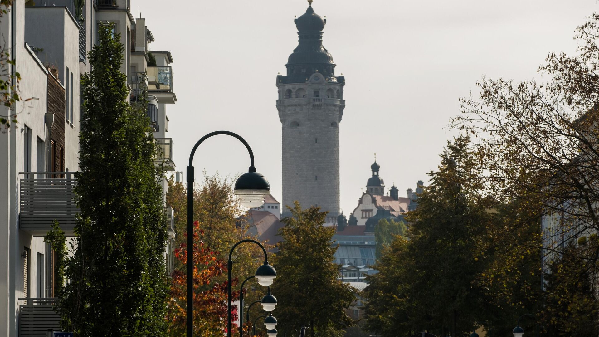 Вид на башню Новой ратуши в Лейпциге - РИА Новости, 1920, 05.09.2022