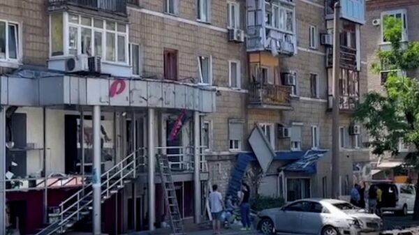 Восстановление Донецка после интенсивных обстрелов 