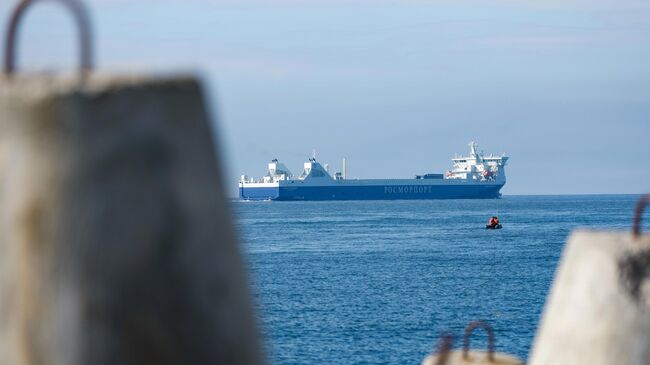 Паром Маршал Рокоссовский в акватории Балтийского моря