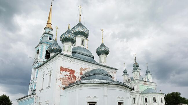 Храмовый ансамбль в Вощажниково (конец 18 в.)