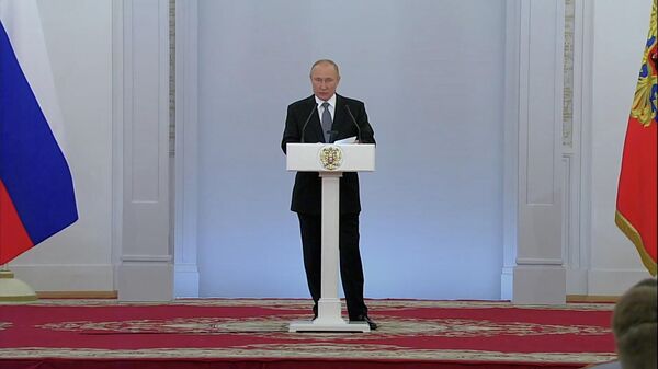 Путин о сроках постановки на вооружение баллистической ракеты Сармат