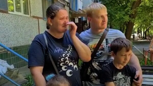 Мужчина под обстрелом переплыл водохранилище в Донбассе, чтобы спасти жену