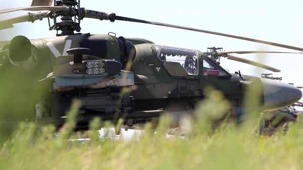 Ударный вертолет Ка-52 ВКС России, задействованный в зоне специальной военной операции
