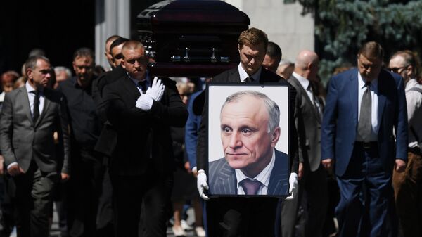 Похороны бывшего государственного секретаря РСФСР Геннадия Бурбулиса