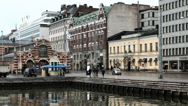 Вид на Южный порт и Рыночную площадь в Хельсинки