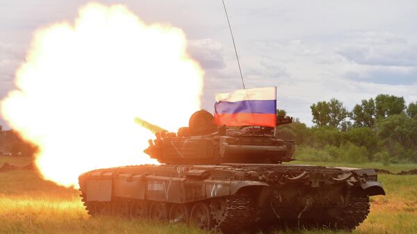 Российский танк в зоне спецоперации