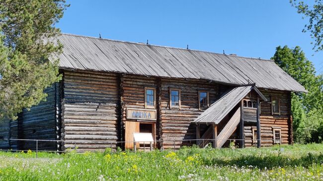 Дом в этнографическом музее Хохловка