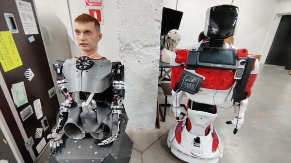 В компании Promobot собирают роботов, которые работают в МФЦ, отелях и местном аэропорту в Перми