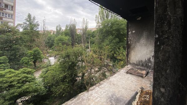 Сгоревший балкон по адресу Школьный бульвар, 18