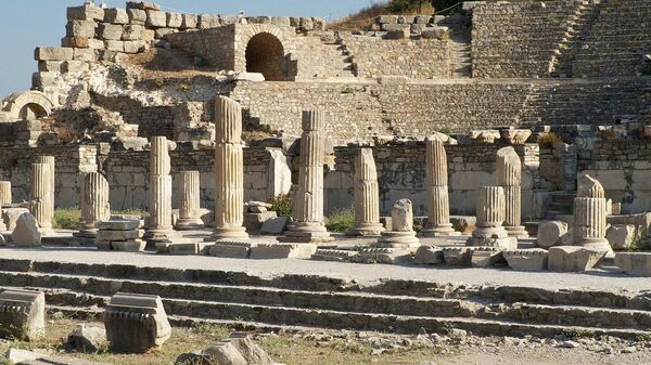 Римский одеон в Эфесе