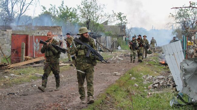 Бойцы подразделения полка полиции специального назначения имени Героя России Ахмата-Хаджи Кадырова