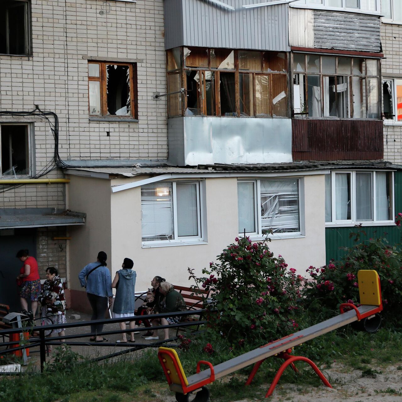 После серии хлопков в Белгороде погибли три человека - РИА Новости,  03.07.2022