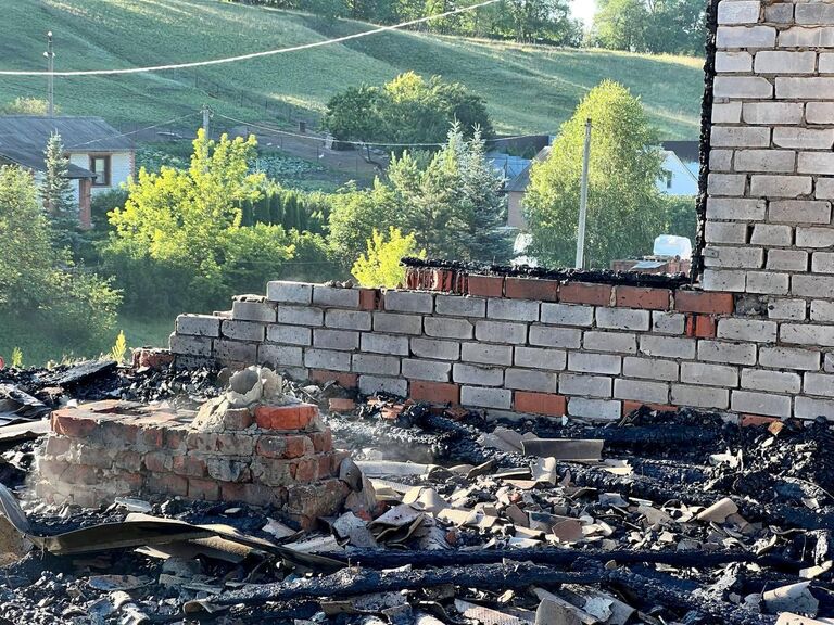 Разрушенный жилой дом в Белгороде