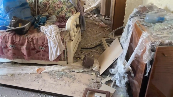 Свист и удар: в Белгороде повреждены дома после ночных обстрелов
