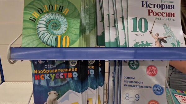 В наших учебниках нет никакой агрессии: российский министр образования обратил внимание на учебники истории