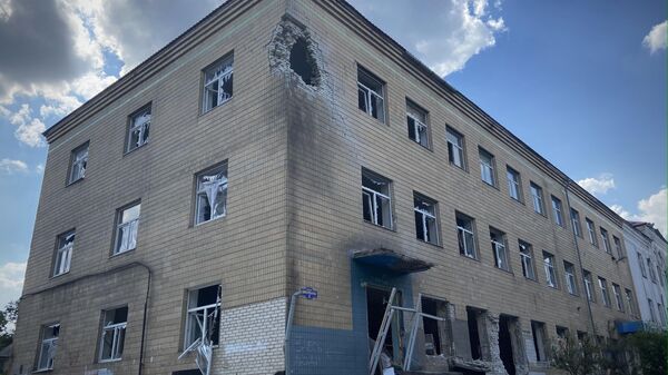 Последствия обстрела в Лисичанске со стороны украинских войск