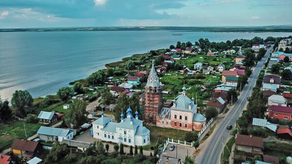 Вид на город Галич Костромской области с высоты птичьего полета