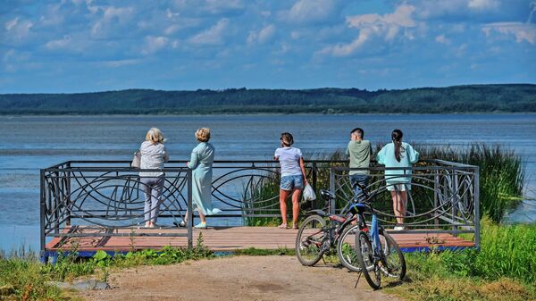 Смотровая площадка на Галичском озере на месте старой пристани в Костромской области