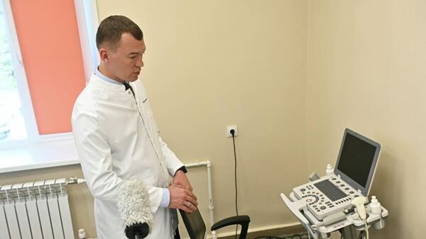 Дегтярев после капремонта открыл стационар больницы в поселке Хабаровского края