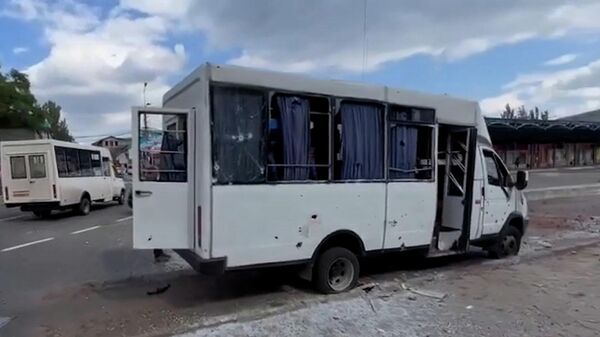 Кадры с места удара ВСУ по автостанции в Донецке