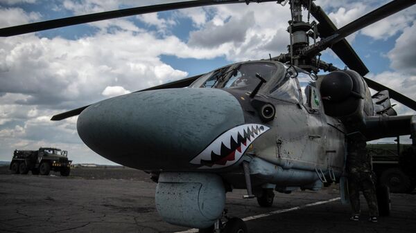 Вертолет Ка-52 на полевом аэродроме в зоне проведения специальной военной операции