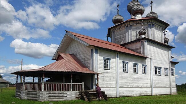 Лядины (Столетовская), Богоявленская церковь (1798 г.)